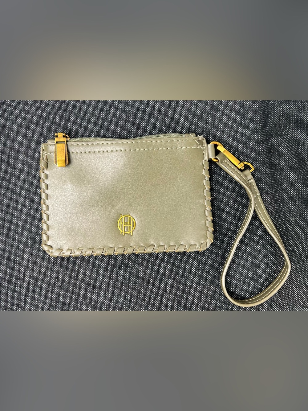 House of Harlow 1960 Sage Green Whipstitch Wristlet Wallet